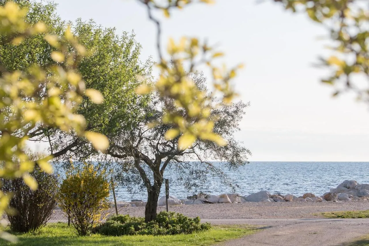 Apartments Lirio Umag